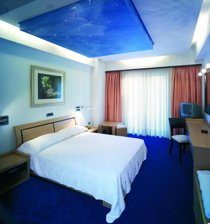 Centrotel Hotel 2*